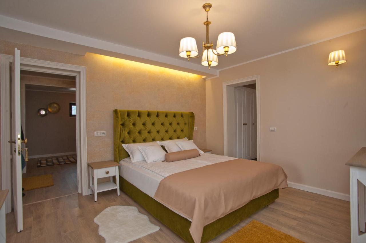 Uphill Residence Сіная Екстер'єр фото